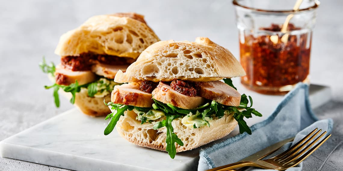 Ciabatta Sandwich med Stegt Brystfilet